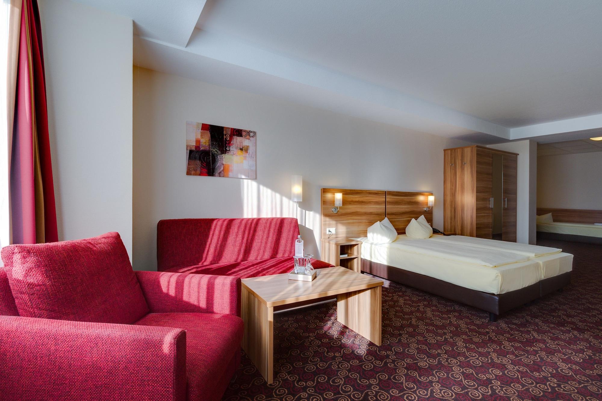 Ferien Hotel Rennsteigblick Фридрихрода Экстерьер фото