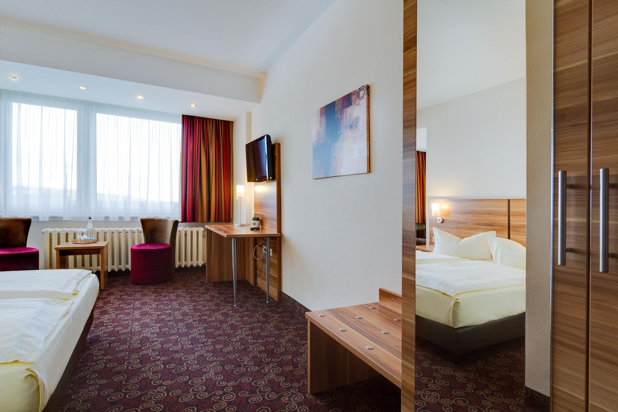 Ferien Hotel Rennsteigblick Фридрихрода Экстерьер фото